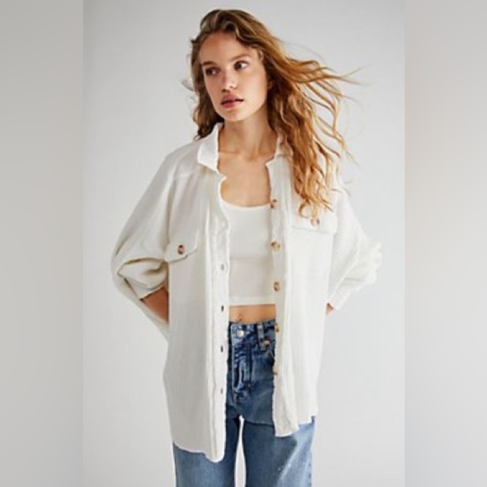 Free people, scout jacket, and white size medium